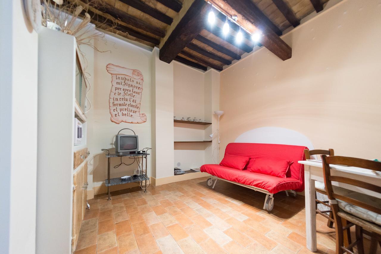 Appartamenti Turistici Vicolo S. Chiara Sassoferrato Εξωτερικό φωτογραφία